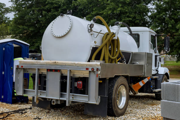Best Portable restroom trailer rental  in Onalaska, WI